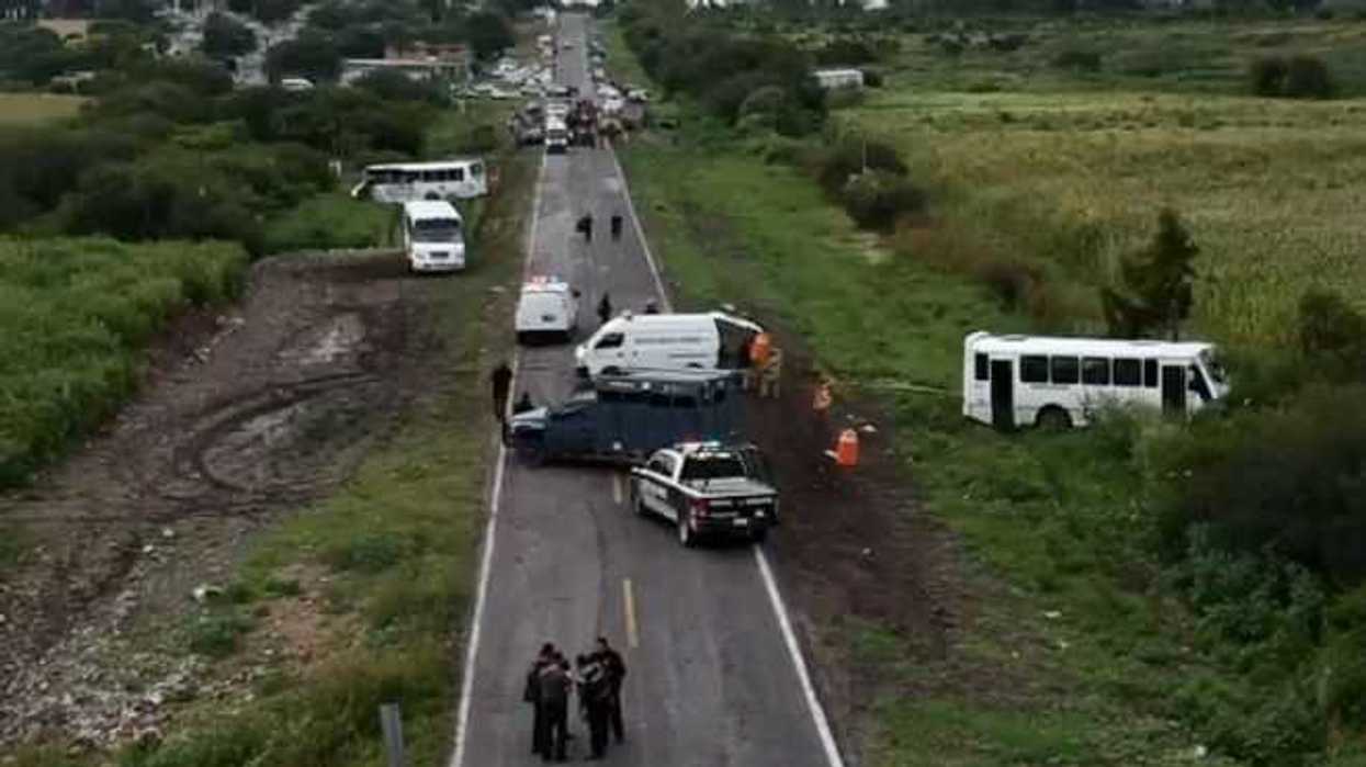 fatal-accidente-de-autobuses-en-sanfandila-deja-5-obreros-muertos