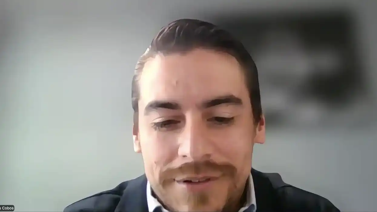 Federico de Los Cobos habla durante una videollamada con medios sobre las Jornadas Alcalde en Acción