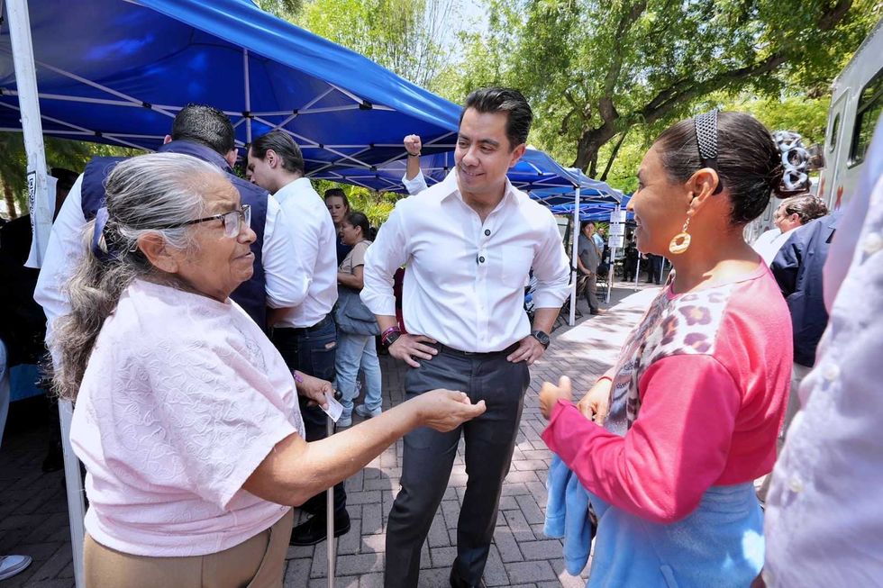 Felifer Mac\u00edas encabeza jornada Alcalde en Acci\u00f3n con atenci\u00f3n m\u00e9dica en Alameda Hidalgo, Quer\u00e9taro