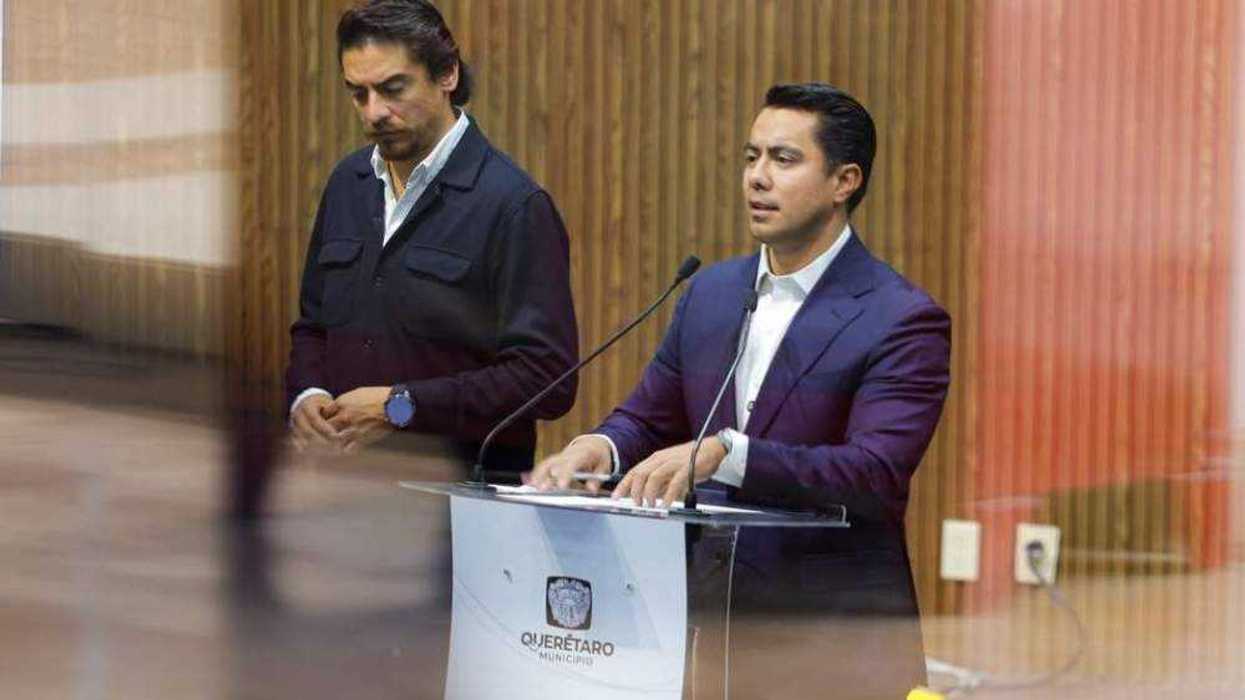 Felifer Macías confirmó que no existe decreto oficial sobre demolición del puente Bernardo Quintana.