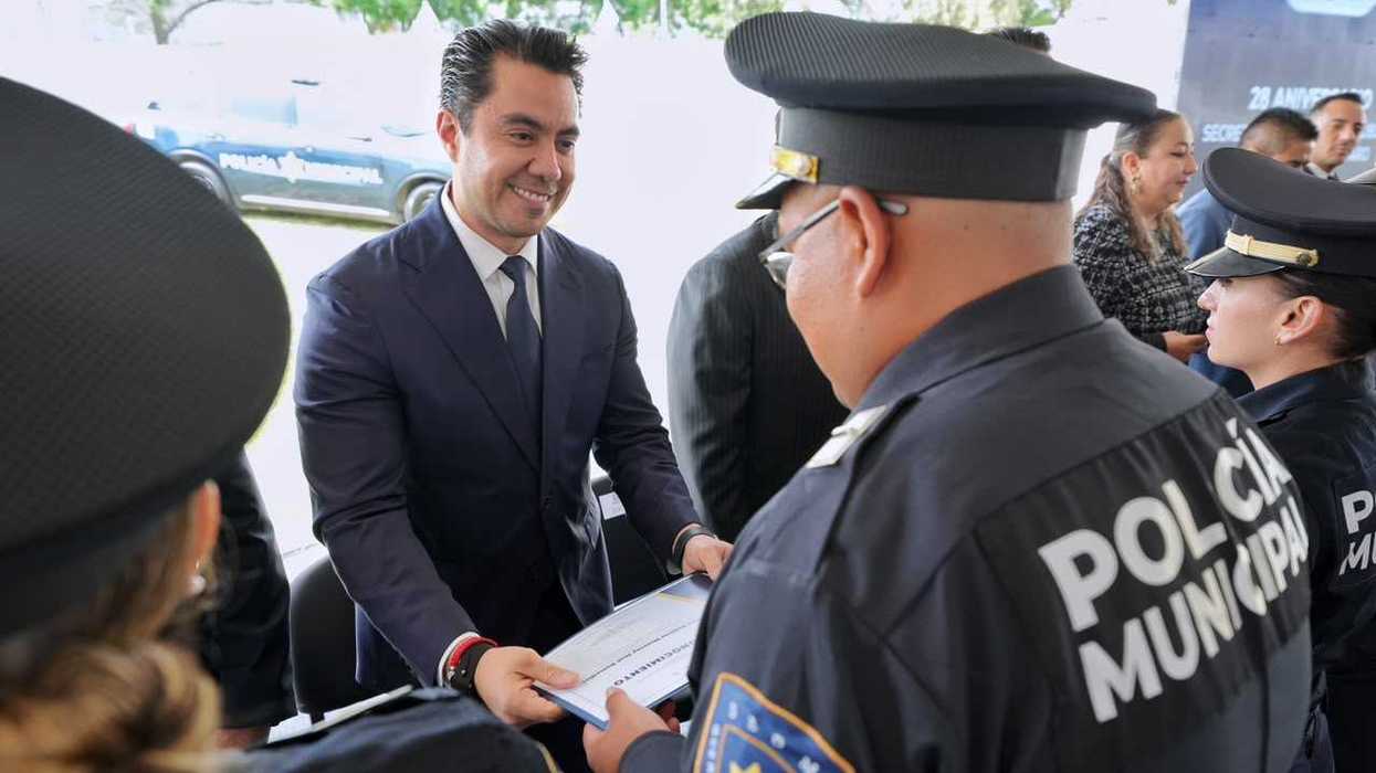 Felifer Macías durante la ceremonia del 28 Aniversario de la Secretaría de Seguridad Pública Municipal de Querétaro, julio de 2026.