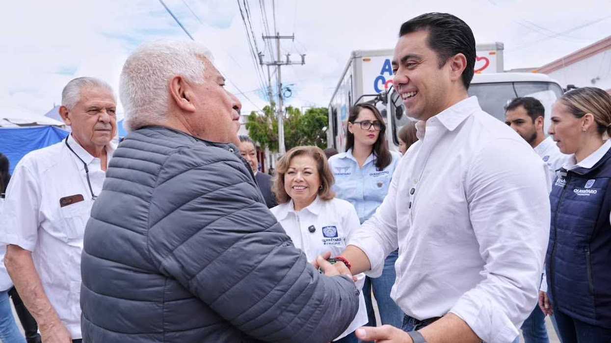 Felifer Macías encabeza jornada de servicios municipales en la Delegación Santa Rosa Jáuregui, Querétaro.