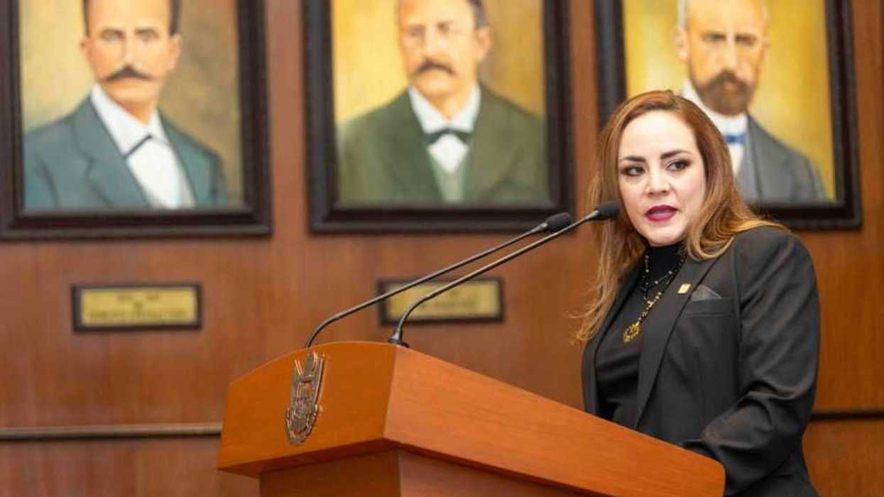 Felifer Macías impulsa competencia leal y formalidad en el comercio queretano.