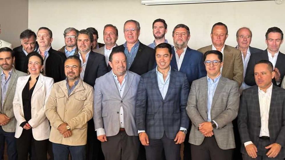 Felifer Macías impulsa crecimiento ordenado en Querétaro.