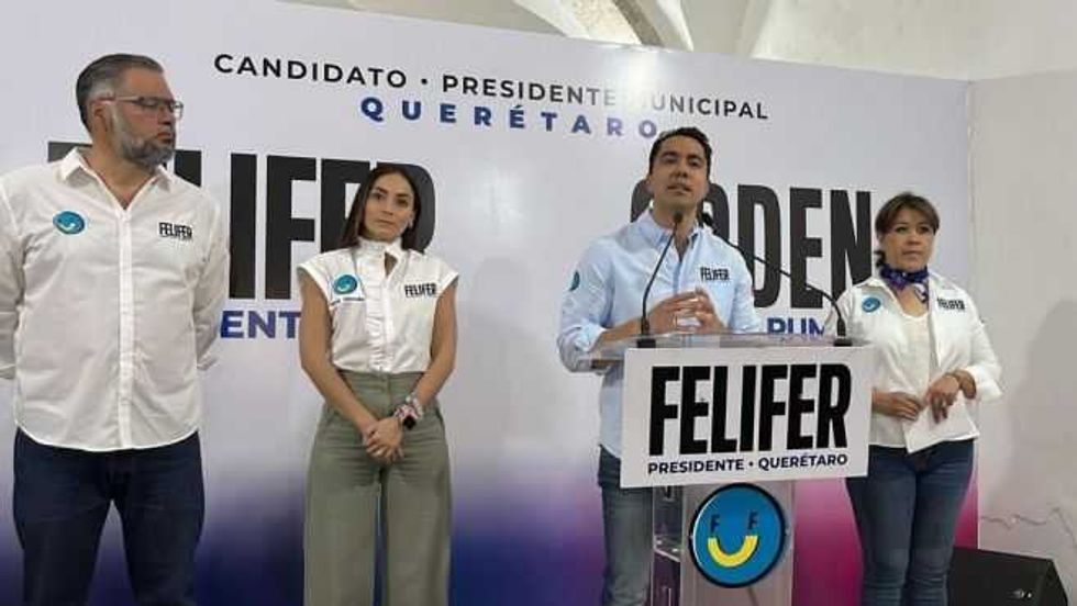 Felifer Macías promete internet gratuito y mejoras en condominios de Querétaro.