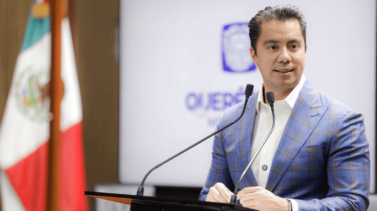 Felipe Fernando Macías Olvera, presidente municipal de Querétaro.