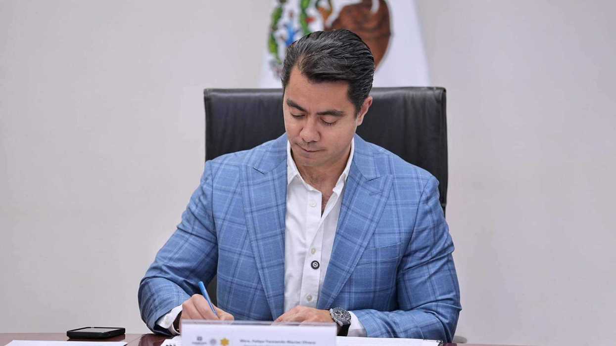 Felipe Macías ordena limpiar el andador Matamoros tras agresión a comerciante.