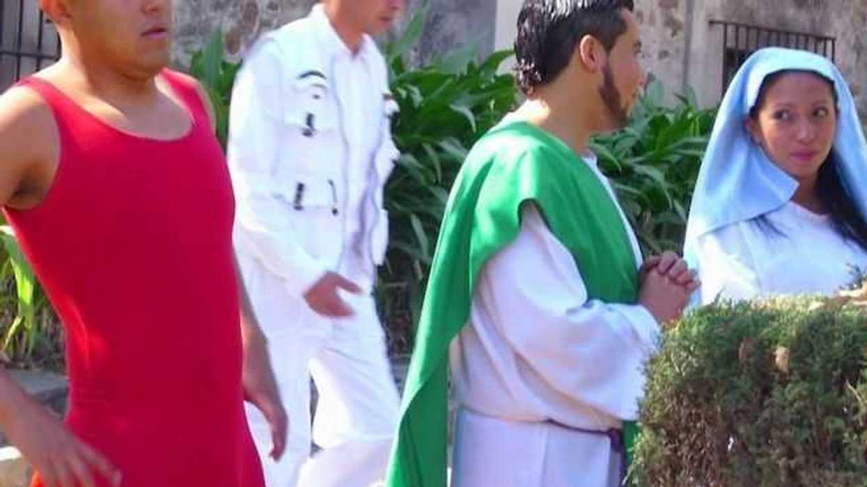 Felipe Oliva destaca importancia de pastorelas en la cultura nacional.