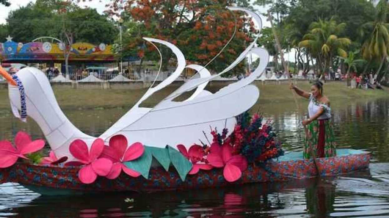 feria-nacajuca-encuentro-la-marimba-trajes-multicolores-2