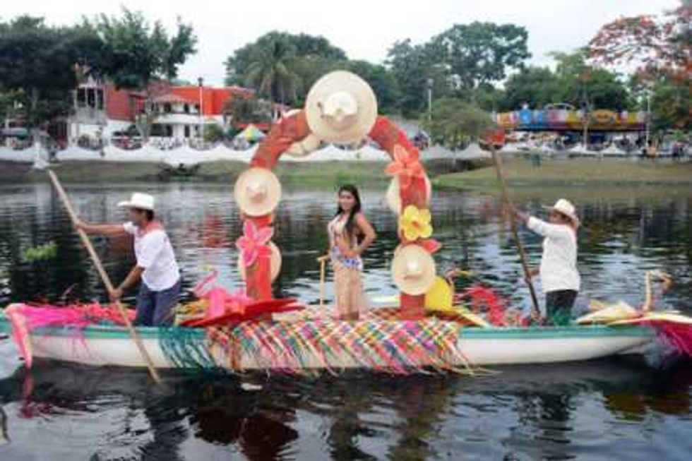 feria nacajuca encuentro la marimba trajes multicolores 4