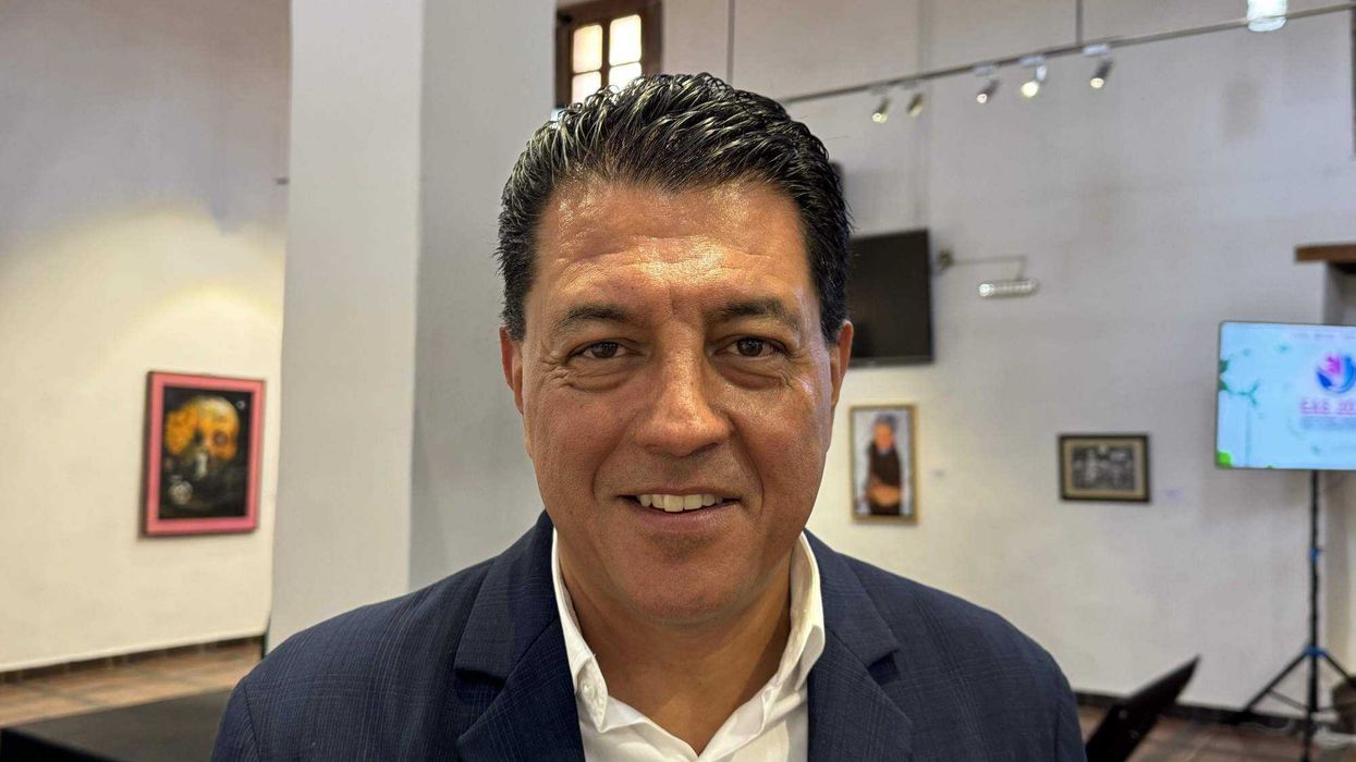 Fernando Ferrusca Ortiz dirige la institución educativa queretana.