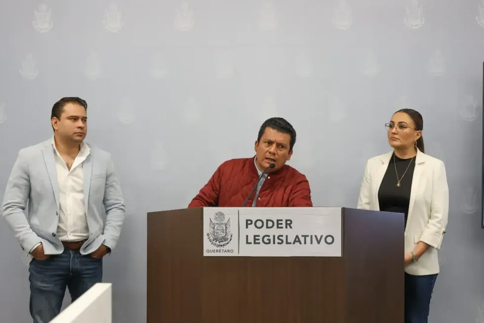 Fernando Flores interviene en conferencia sobre predios municipales de Quer\u00e9taro