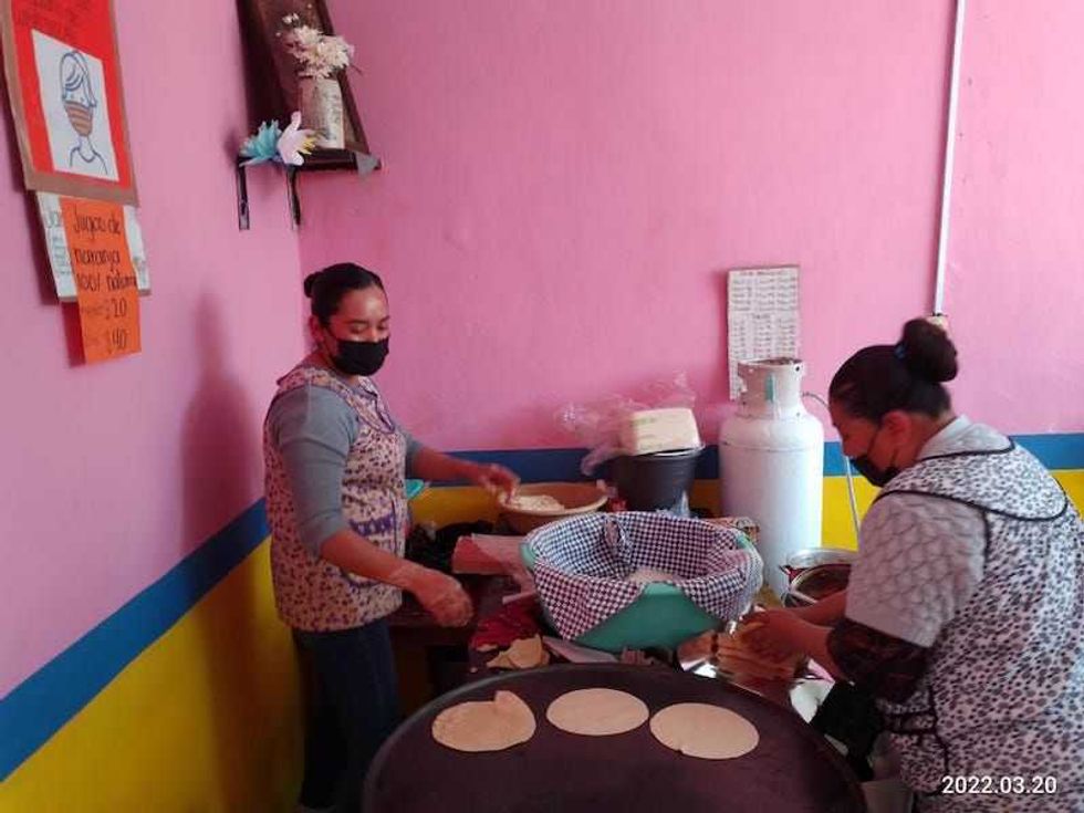 festival gordita dobladita sjr4