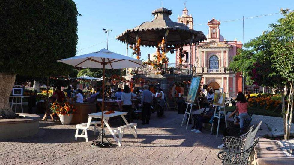 Festival Raíces y Sabores 2025 en Plaza Miguel Hidalgo de Tequisquiapan, Querétaro.