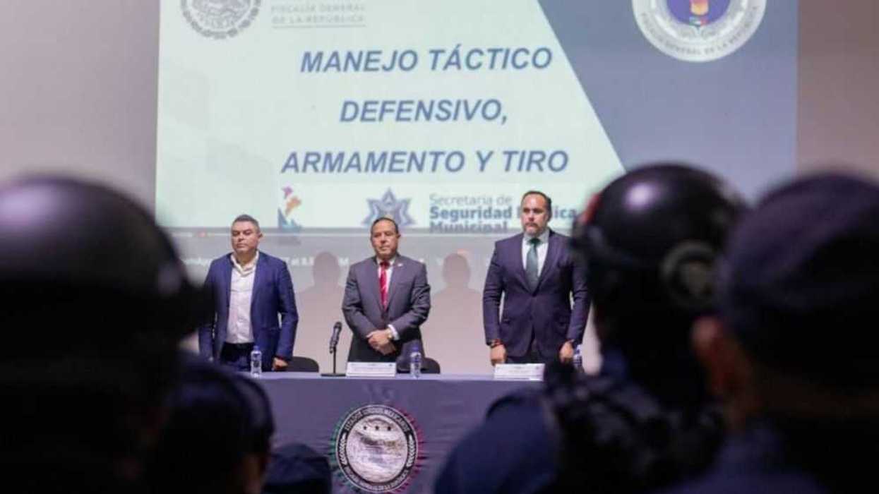 FGR capacita a policías de San Juan del Río en técnicas avanzadas de tiro y manejo táctico.