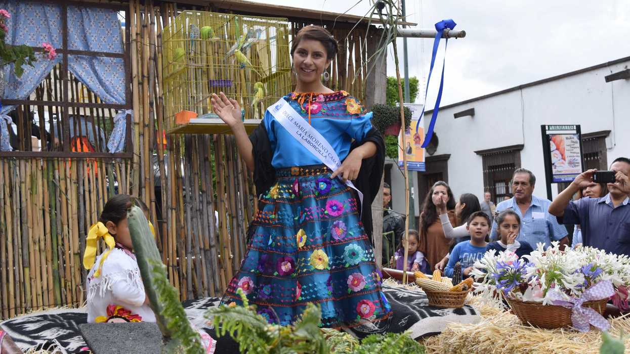 Flor más Bella del Campo San Juan del Río 2026 desfile carros alegóricos 35 comunidades rurales