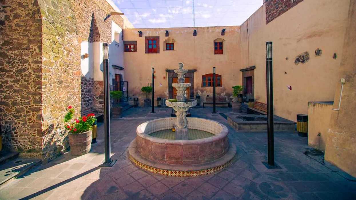 Foro del Portal del Diezmo en San Juan del Río sede del IX Encuentro de las Culturas Populares 2026