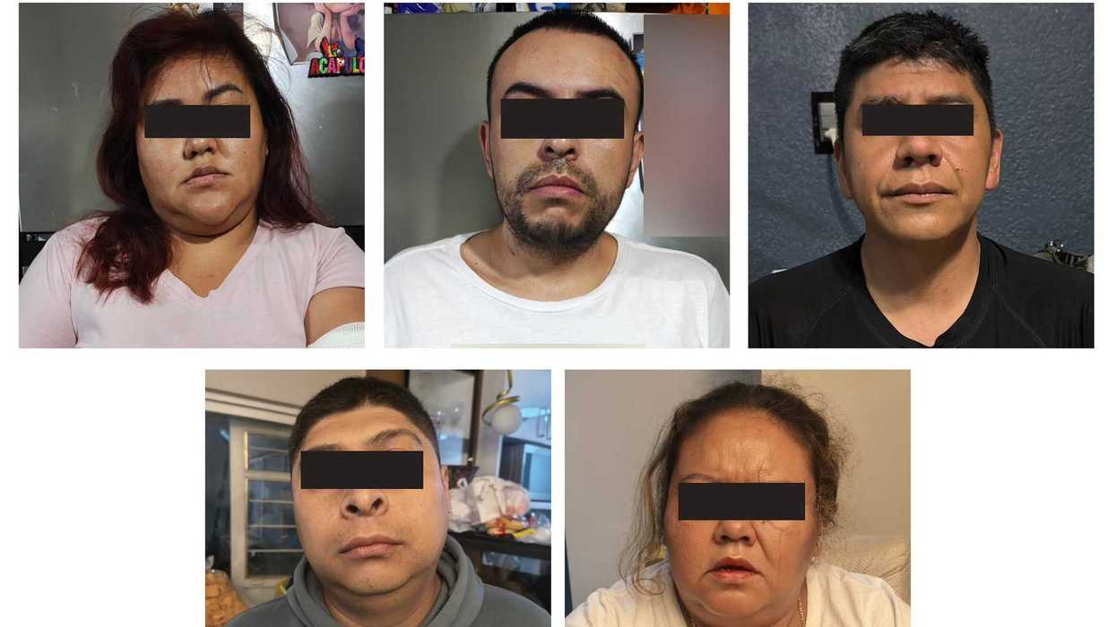 Fotografías de los cinco detenidos por extorsionar a repartidores en la Ciudad de México