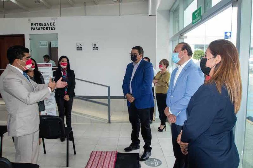 fotos inauguracion oficinas de enlace2