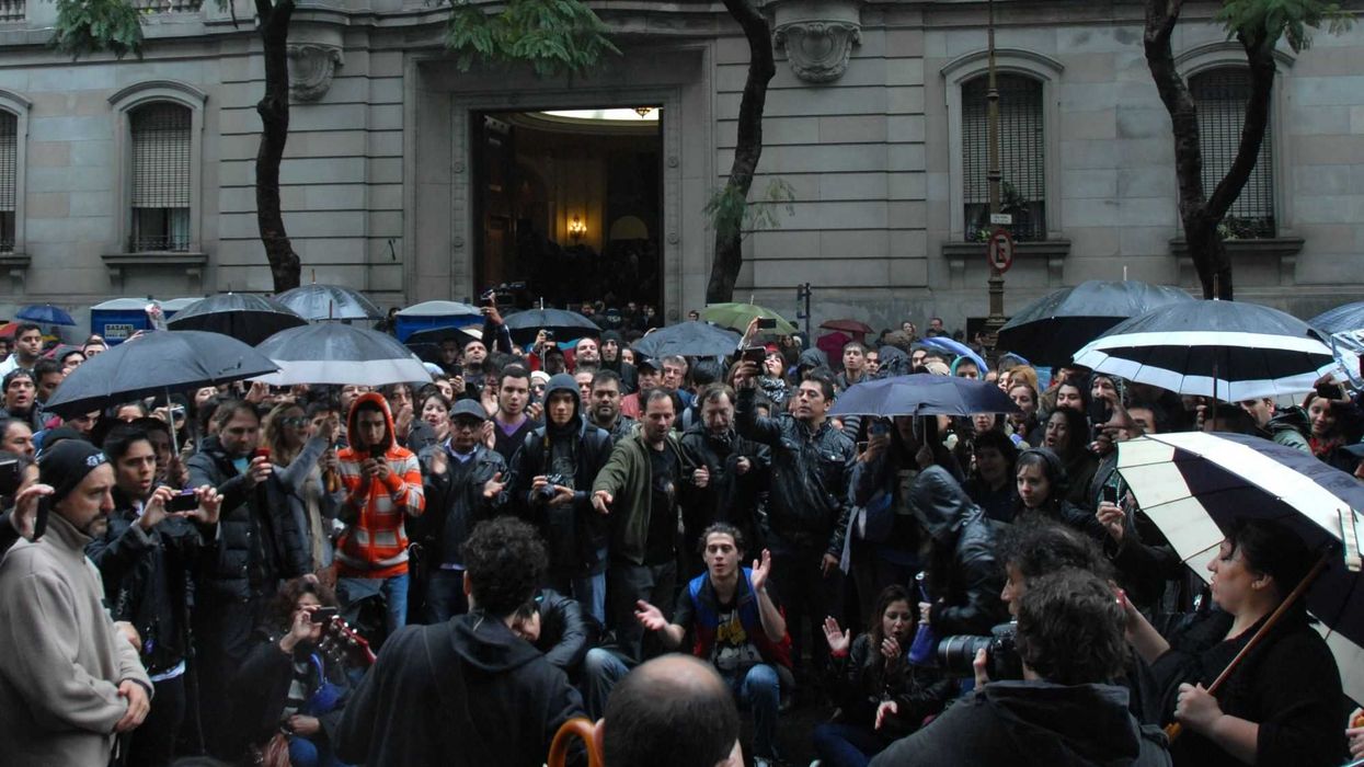 FUNERALES DE GUSTAVO CERATI