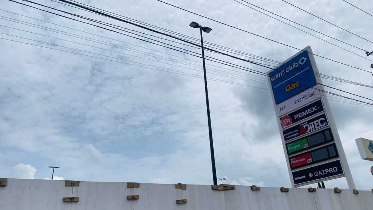 Gasolineras en tiendas comerciales No representan riesgo para la población: SEDESU.