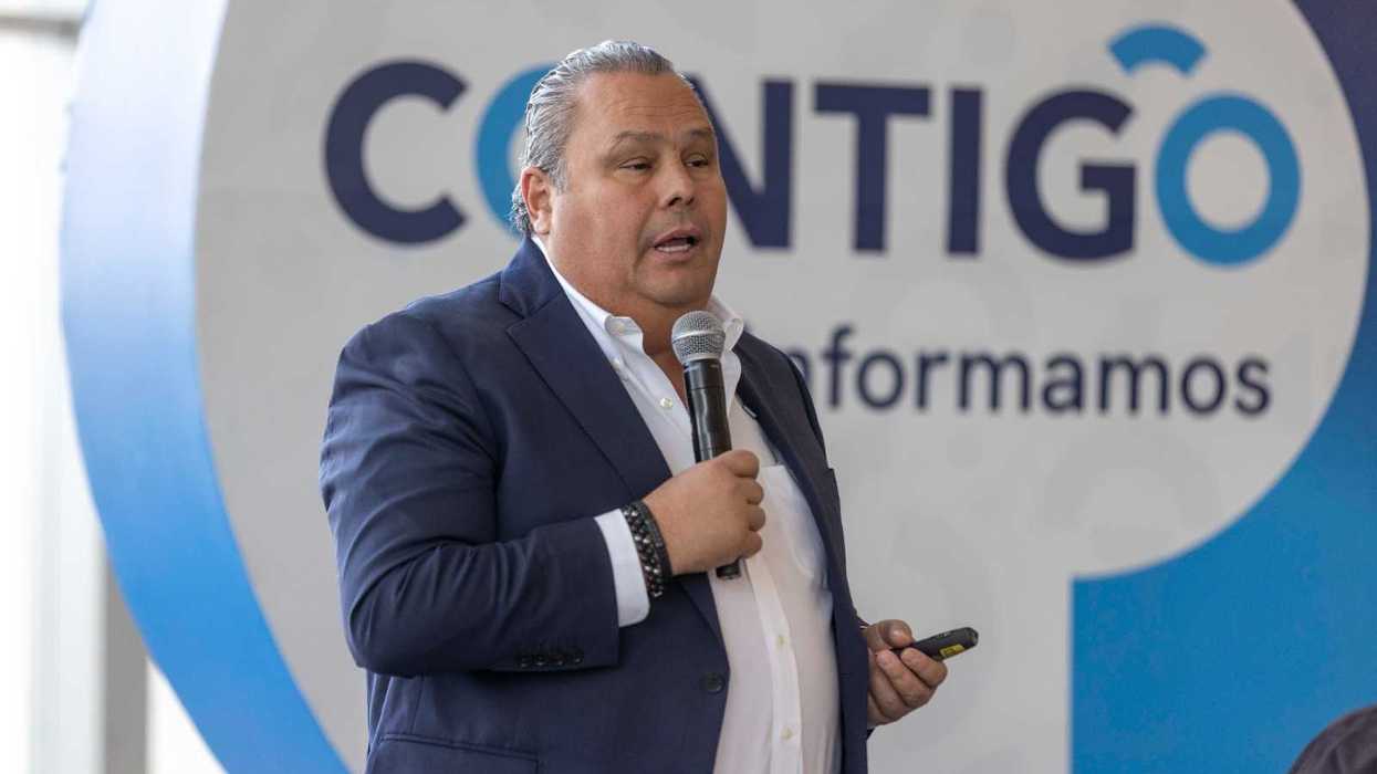 Gerardo Cuanalo Santos, director de la Agencia de Movilidad del Estado de Querétaro, habla en conferencia sobre regulación de apps de transporte, agosto 2026