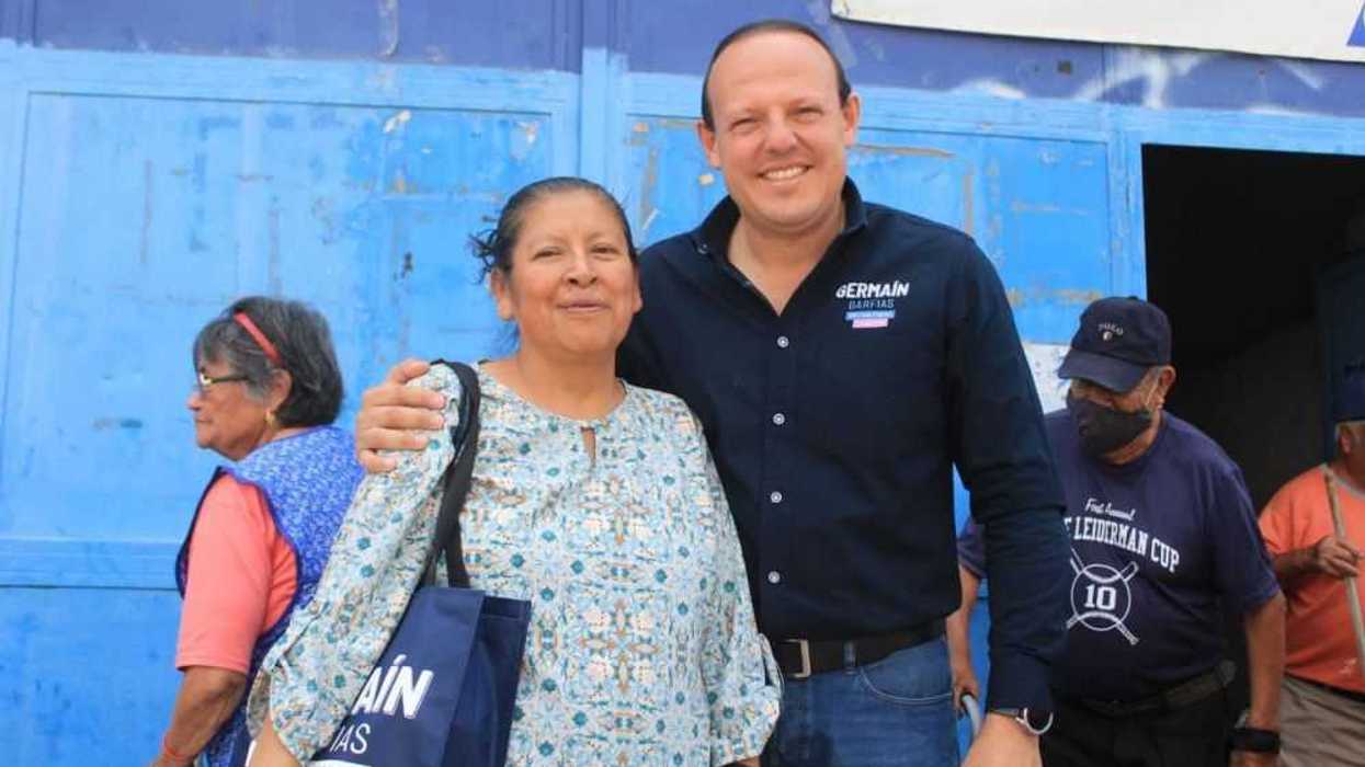 Germaín Garfias comprometido con el bienestar de los adultos mayores en La Llave.