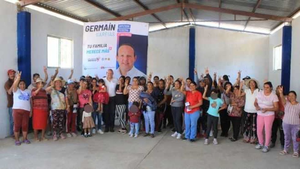 Germaín Garfias promete impulsar capacitación financiera en comunidades.