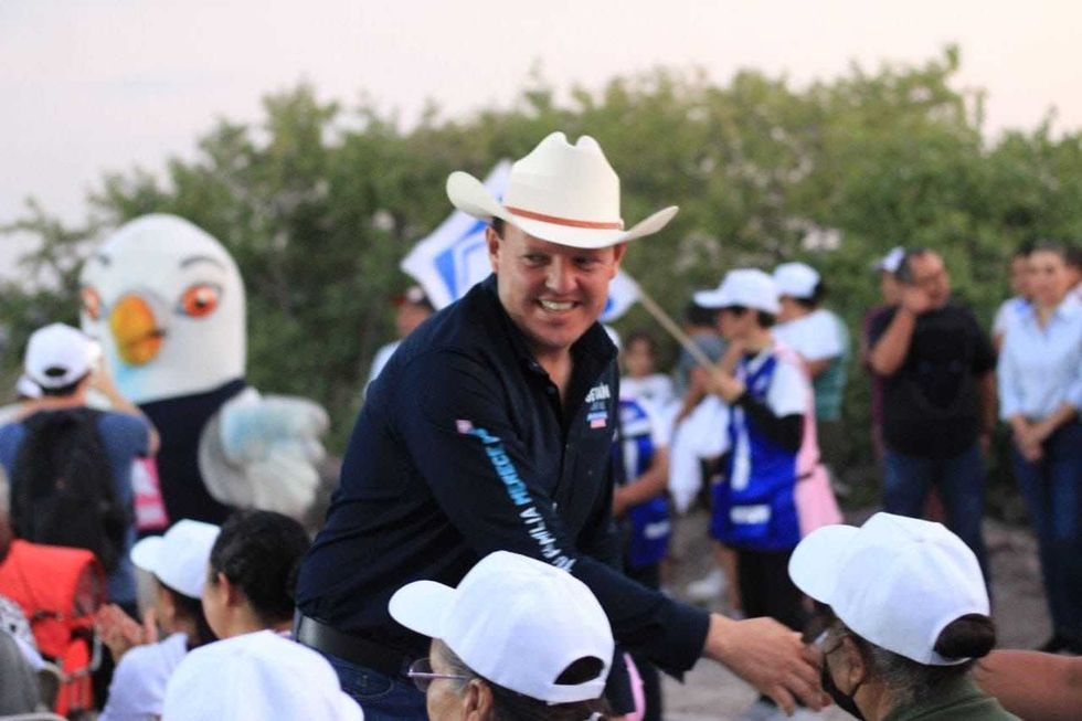 Germaín Garfias reafirma su compromiso en Palmillas.