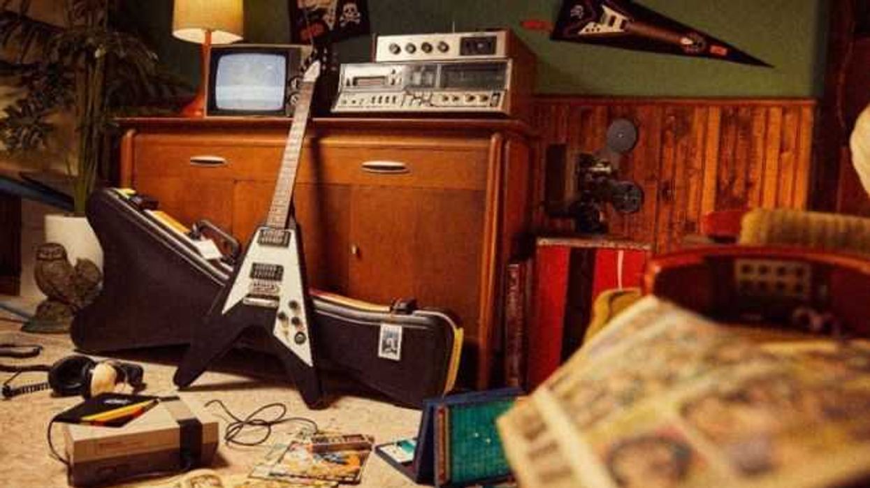 Gibson y Kirk Hammett presentan versión de la legendaria Flying V de 1979.