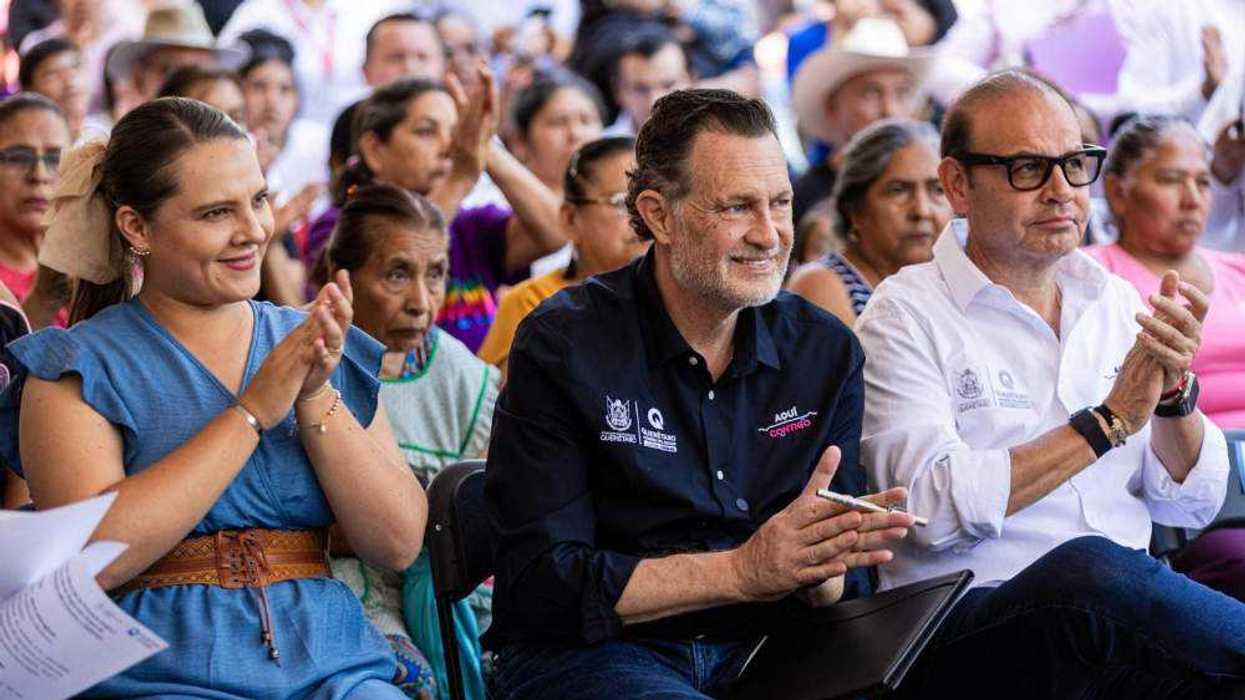 Gobernador entrega primera etapa de camino a Neblinas en Landa de Matamoros.