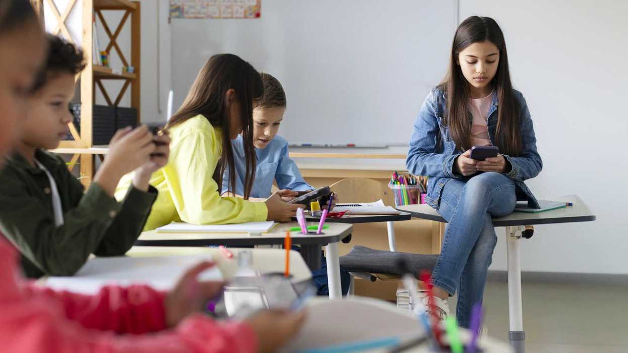 Gobernador Kuri González habla sobre Ley Kuri de restricción de celulares en escuelas de Querétaro