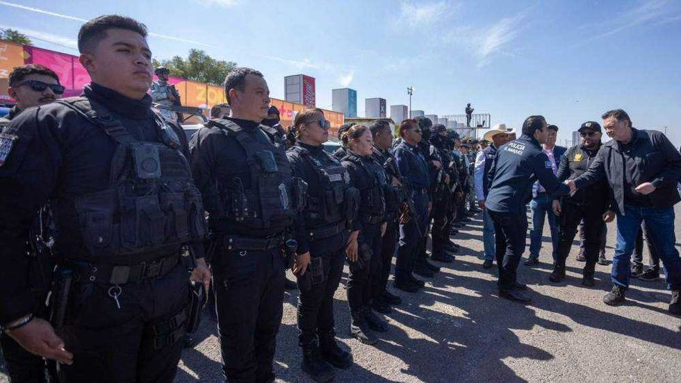 Gobernador Mauricio Kuri González revisa elementos de seguridad para Feria Ganadera Querétaro 2025.