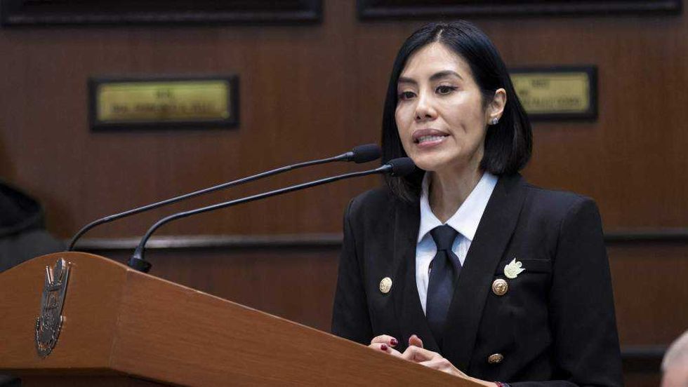 Gobernador Mauricio Kuri presenta resultados políticas sociales reducción pobreza Querétaro 2025.