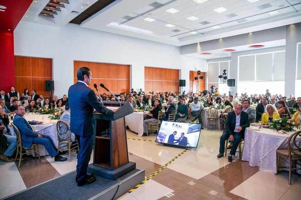 gobernador pancho dominguez 2