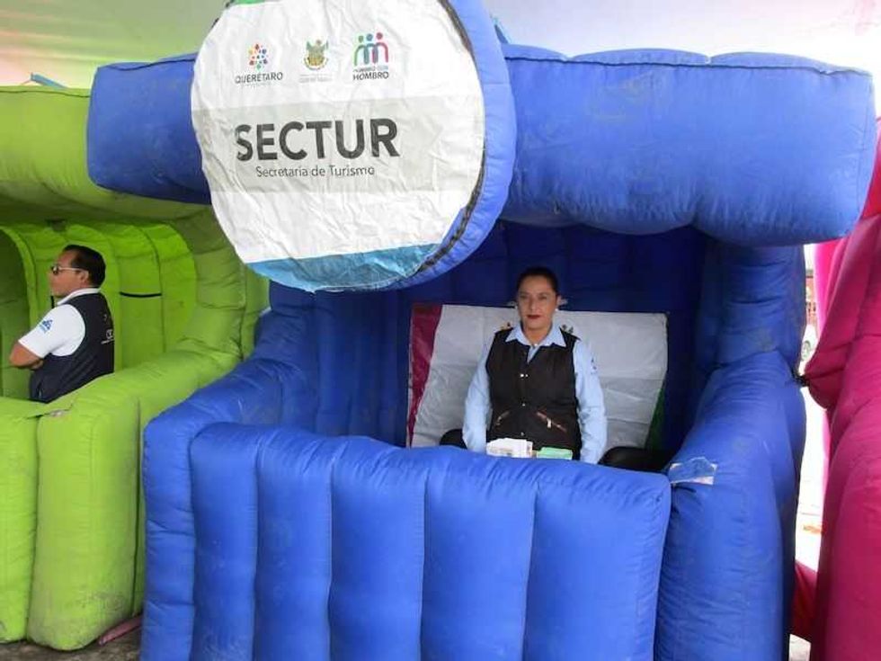 gobierno del estado realiza jornadas comunitaria en san juan del rio 1