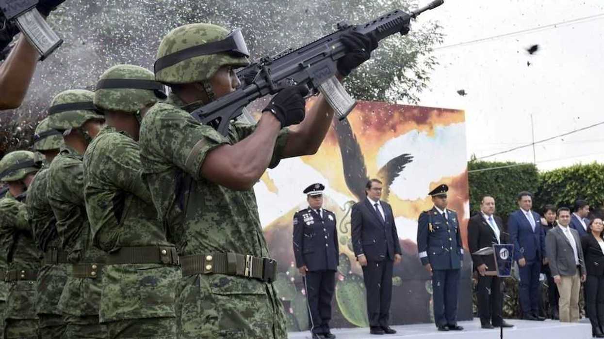 gobierno-municipal-honra-a-ninos-heroes-en-san-juan-del-rio-88