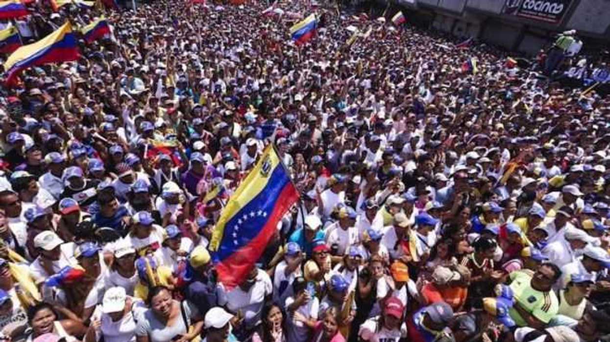 guaido-sigue-su-gira-por-venezuela-para-organizar-movilizacion-nacional