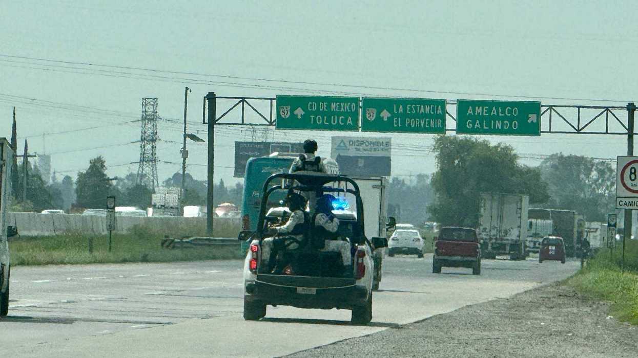 Guardia Nacional refuerza vigilancia en carretera Querétaro-Palmillas ante asaltos.