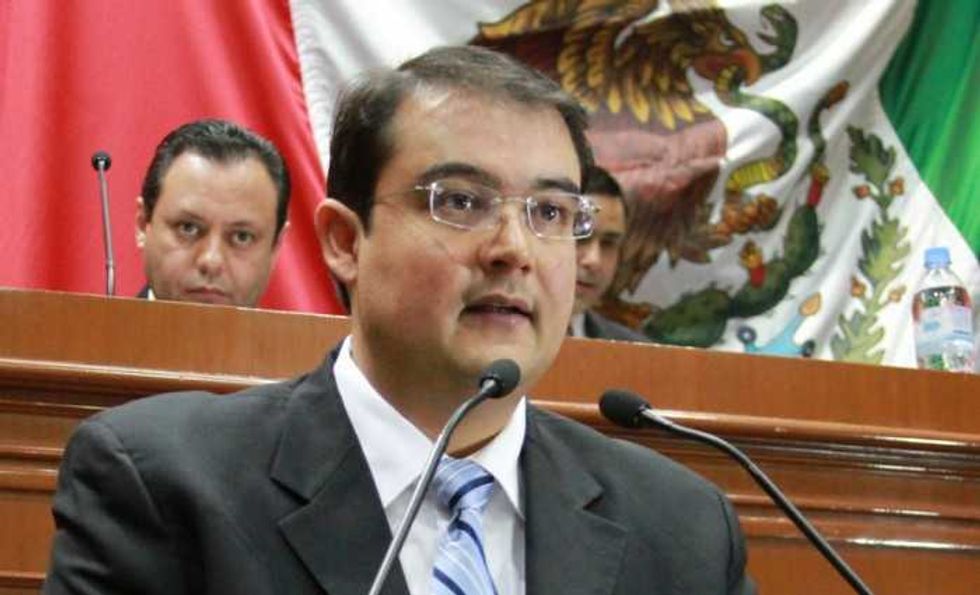 Guillermo Vega Guerrero.