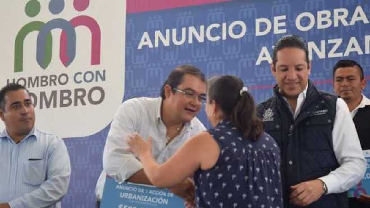 hombro-con-hombro-memo-vega