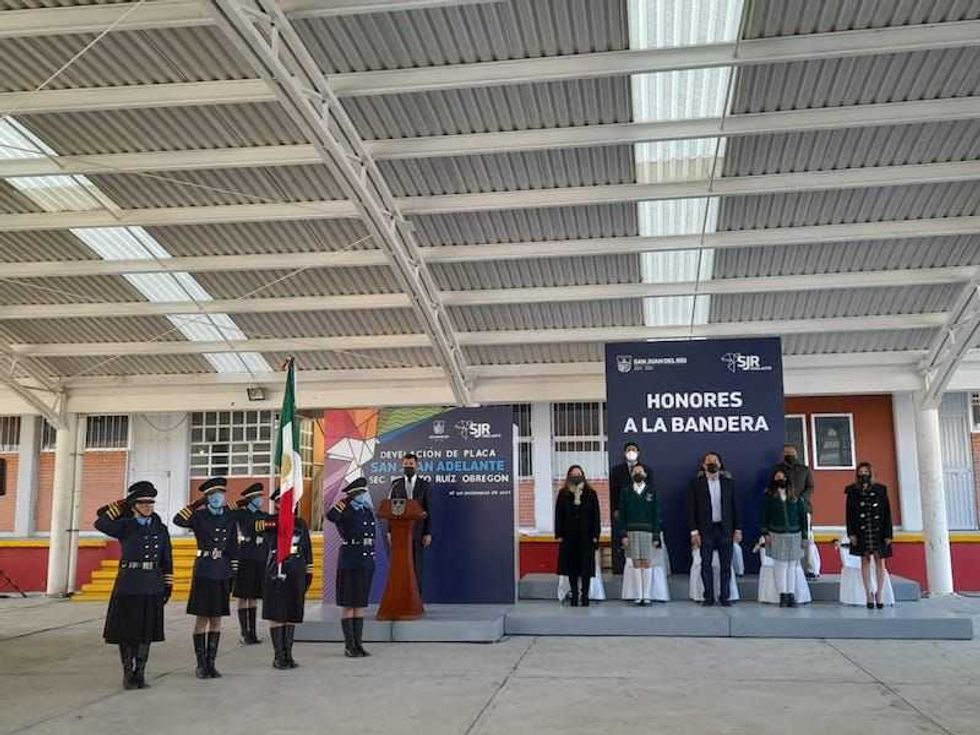 honores develacion roberto ruiz obregon5