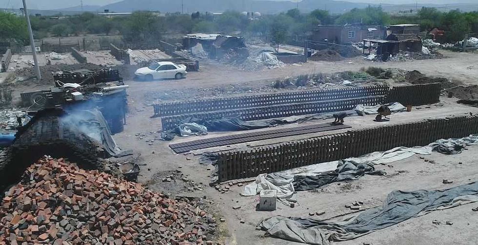 Hornos ladrilleros San Pedro Ahuacatlán.