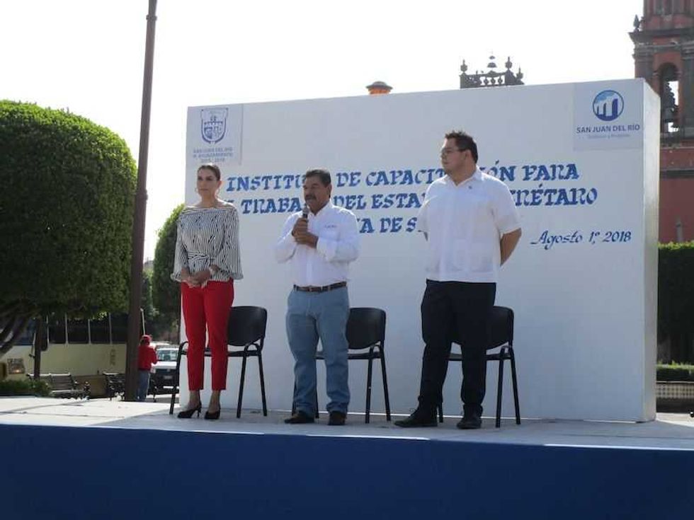 icateq inaugura feria de servicios en san juan del rio 7