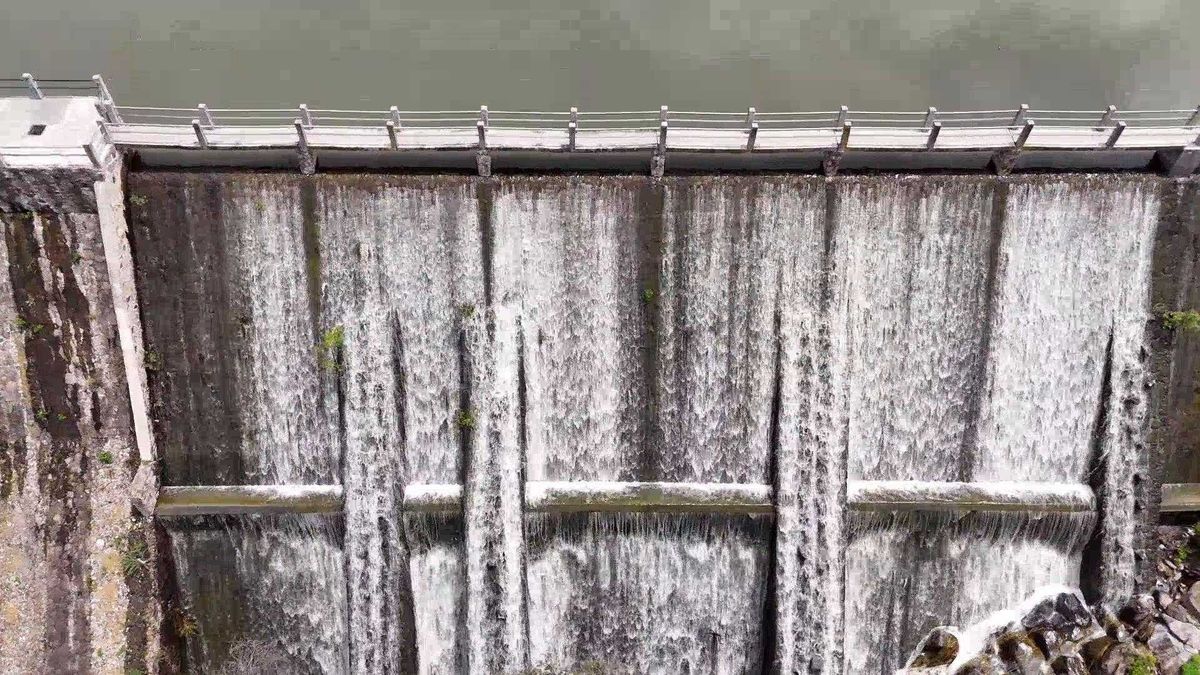 Presa de El Coto registra capacidad máxima en San Juan del Río