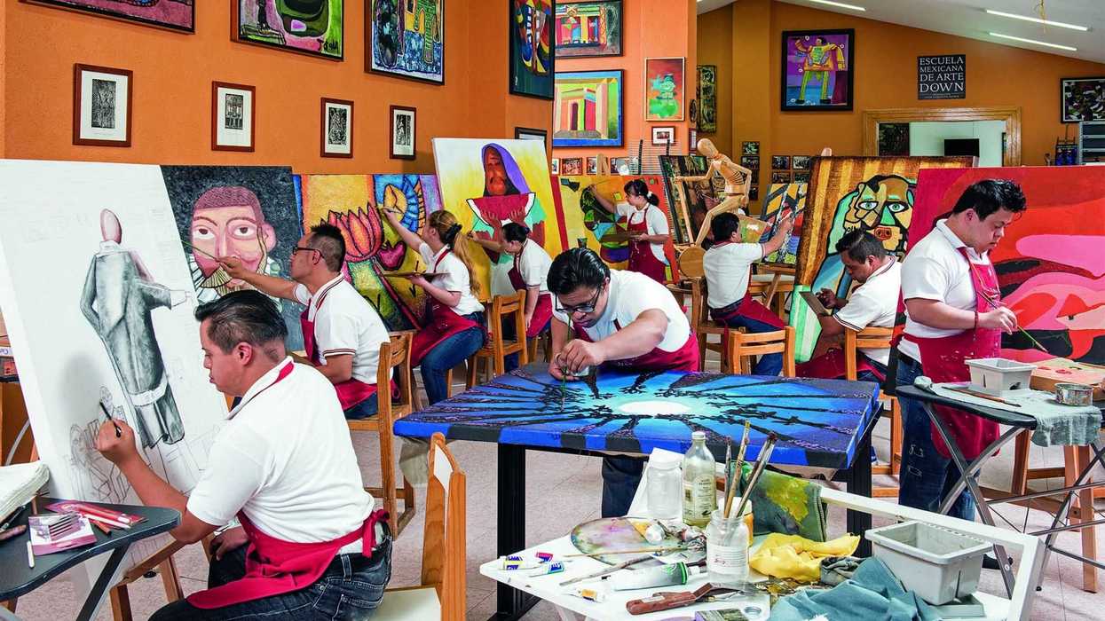 Impulsa fundación creatividad de personas con Síndrome de Down