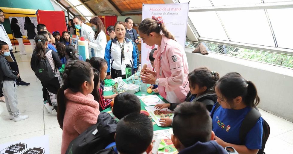 IMSS lanza el Programa Vacacional 2023 para hijos de trabajadores del Instituto.