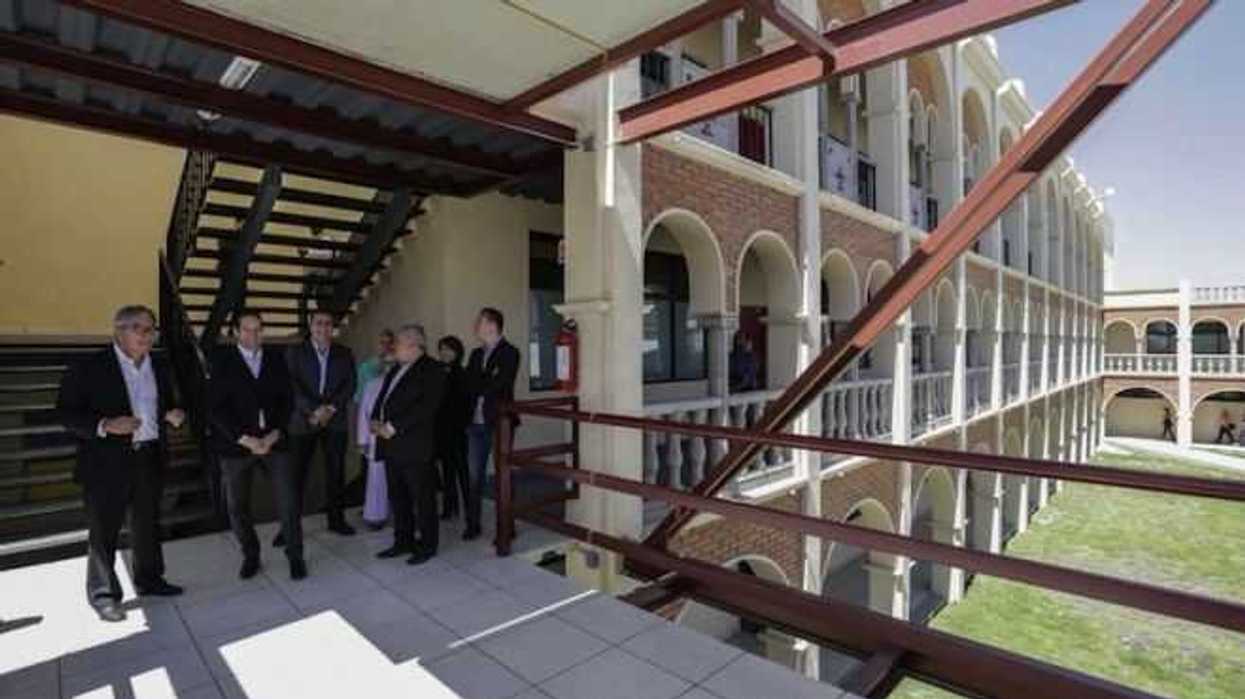 inaugura-gobernador-colegio-real-de-querenda-en-tequisquiapan-3