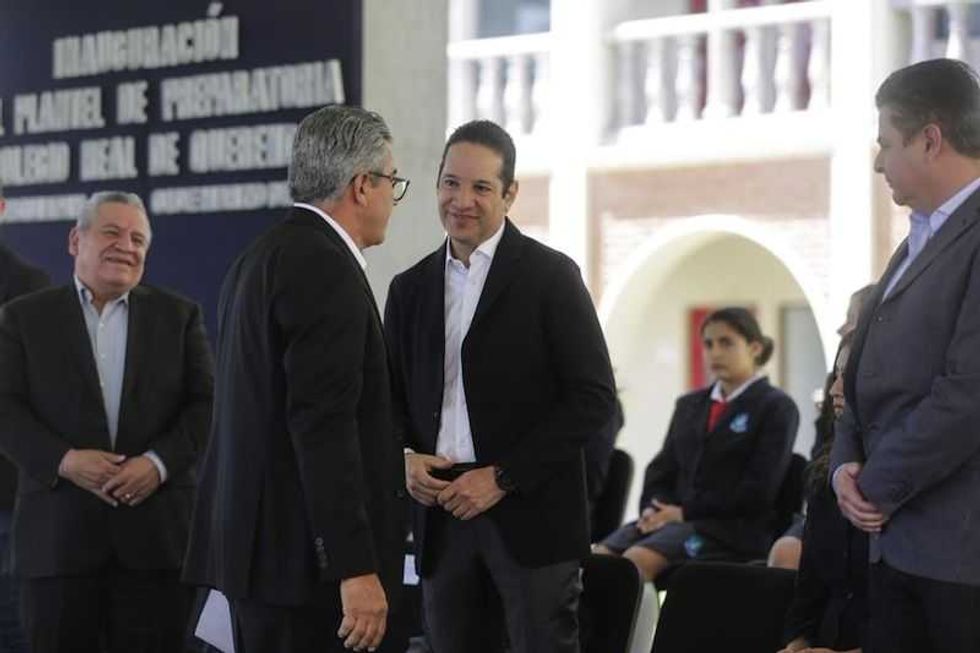 inaugura gobernador colegio real de querenda en tequisquiapan 7