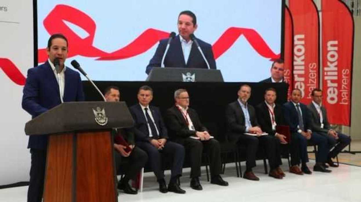 inaugura-gobernador-planta-oerlikon-balzers-ppd-en-colon-2